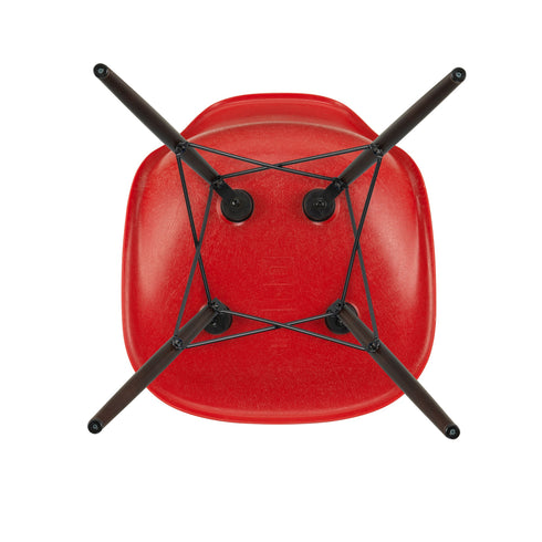 Cadeira Eames em Fibra de Vidro DSW / Ácer Escuro